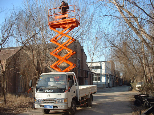 车载剪叉式升降平台(点击查看)